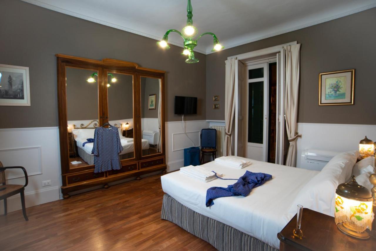 ラグーザ I Sogni Della Memoria Bed & Breakfast エクステリア 写真
